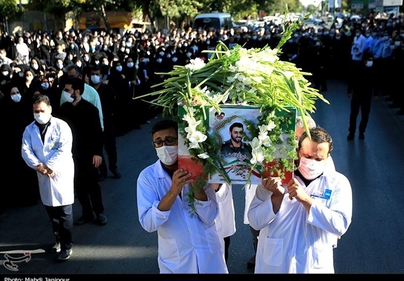 تشییع پیکر ششمین شهید مدافع سلامت اصفهان به روایت تصویر