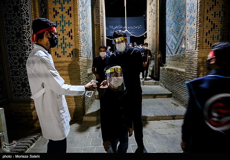 Iranians Perform Muharram Mourning Processions amid Strict Social Distancing Measures