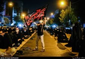 معاون شهردار تهران: امسال شهر را 2 برابر سال قبل &quot;سیاه‌پوش&quot; کردیم/ تهران &quot;رنگ عزا&quot; ندارد!