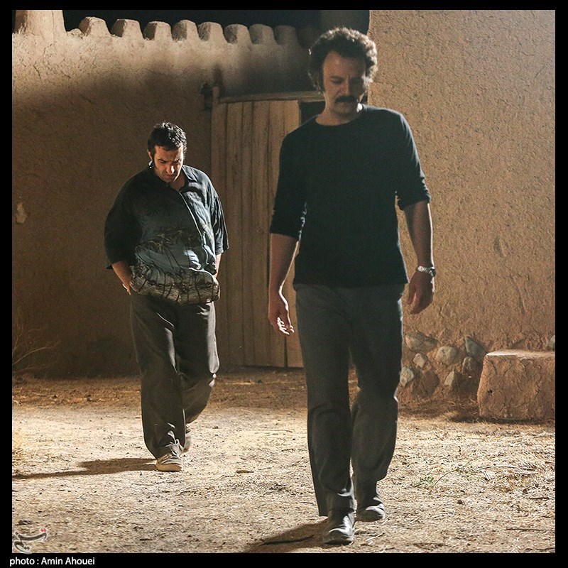 حسام منظور در نقش عبد و مصطفی ساسانی در نقش عطا بازیگران سریال نجلا