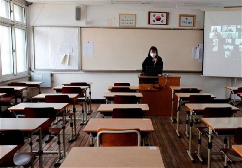 Seoul Schools Go back Online over Virus Fears