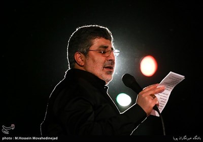 مداحی محمدرضا طاهری در مراسم خاکسپاری رئیس جمهور شهید