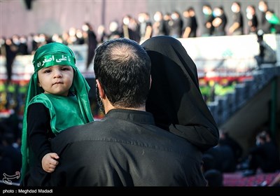 عزاداری روز هفتم محرم در هیئت محبان فاطمه‌زهرا(س)