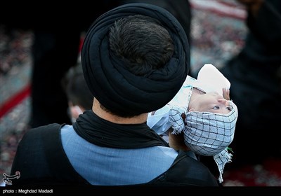 عزاداری روز هفتم محرم در هیئت محبان فاطمه‌زهرا(س)
