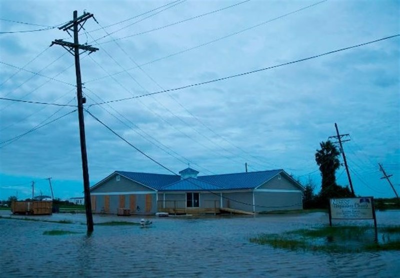 Hurricane Milton Marches across Central Florida, Destroying Homes