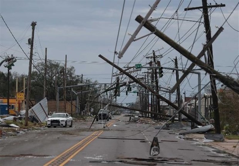 Hurricane Laura Smashes Parts of Louisiana, Texas, Killing 6, Leaving Widespread Wind Damage