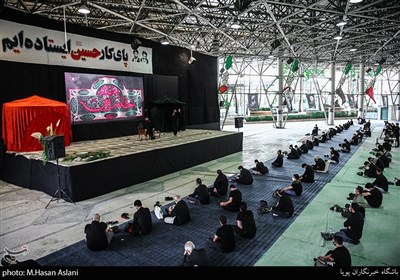 مداحی حاج سعیدحدادیان در مراسم تاسوعای حسینی(ع) در مصلای دانشگاه تهران