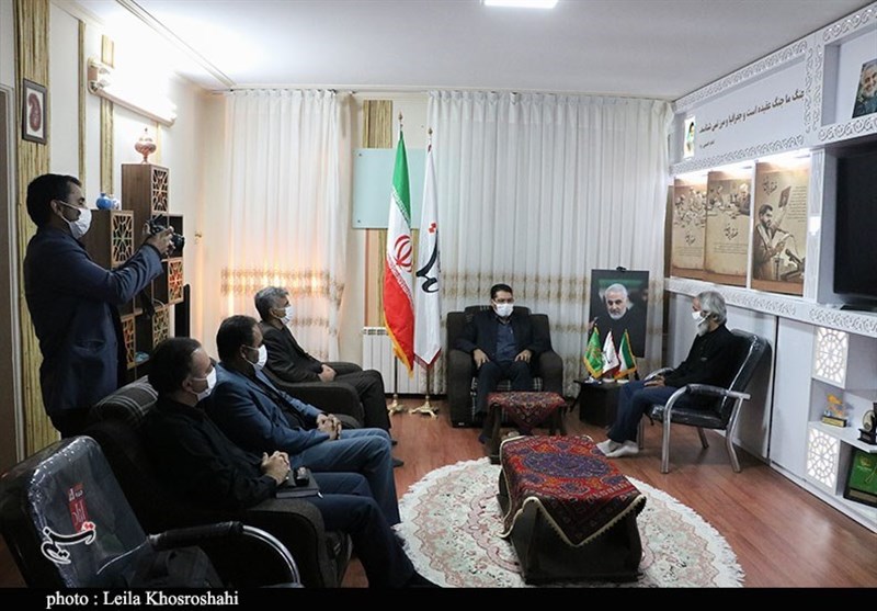 رئیس سازمان مدیریت و برنامه‌ریزی استان کرمان از دفتر تسنیم در کرمان بازدید کرد + تصاویر
