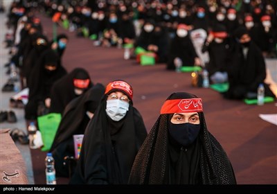 اجتماع بزرگ زنان عاشورایی در میدان امام حسین(ع)