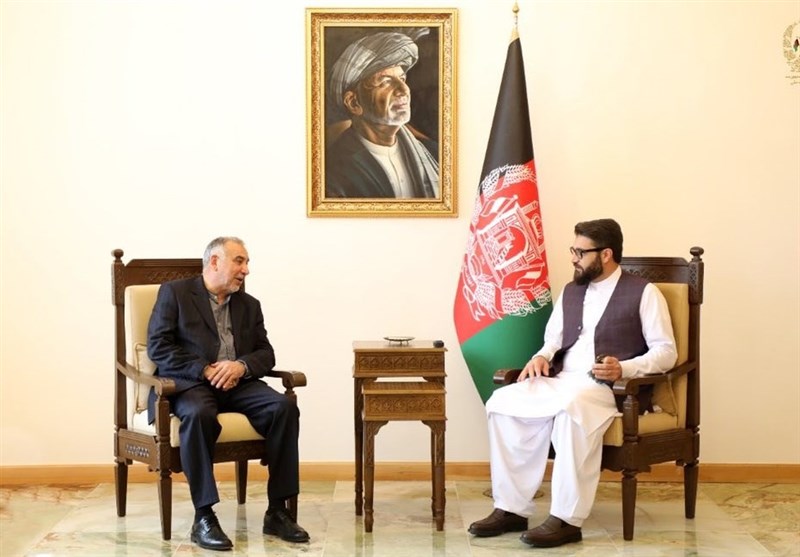 تقویت نظام جمهوری و پایان بحران افغانستان محور دیدار طاهریان با «محب»