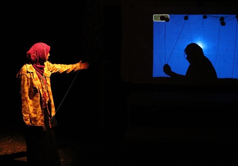 درخشش نمایش «بغض شیرین» در جشنواره منطقه‌ای تئاتر «سنگر»