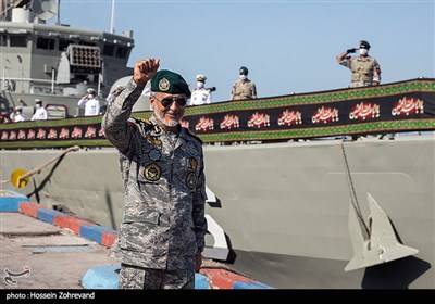 امیر دریادار حبیب الله سیاری، معاون هماهنگ کننده ارتش و رئیس هیئت مدیره رزمایش مشترک ذولفقار 99ارتش