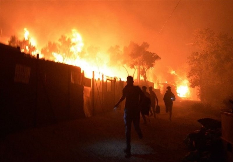Lesbos Refugee Camp Fire Forces Thousands to Evacuate