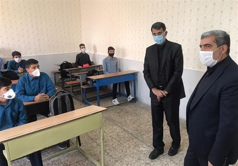 مدارس استان البرز در زمینه رعایت پروتکل‌های بهداشتی رصد می‌شوند