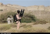 Iranian Forces Exercise Amphibious Offense in War Game