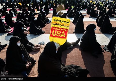 تجمع مردم تهران در اعتراض به هتک حرمت پیامبر اسلام(ص) - میدان امام حسین(ع)