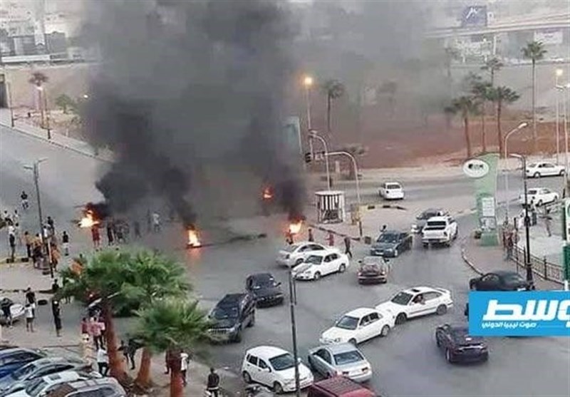 تظاهرات در بنغازی در اعتراض به ضعف خدمات رسانی
