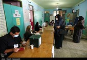 حضور پرشور مردم غرب گلستان در پای صندوقهای رای با رعایت کامل پروتکلهای بهداشتی+تصاویر