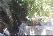 کهگیلویه و بویراحمد|مهجوریت در «گردشگری»؛ آبشار بهرام بیگی به حال خود رها شده است+عکس