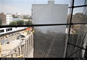 تخریب ساختمان ناایمن در خیابان سلمان فارسی ایلام با دستور دادستانی + فیلم