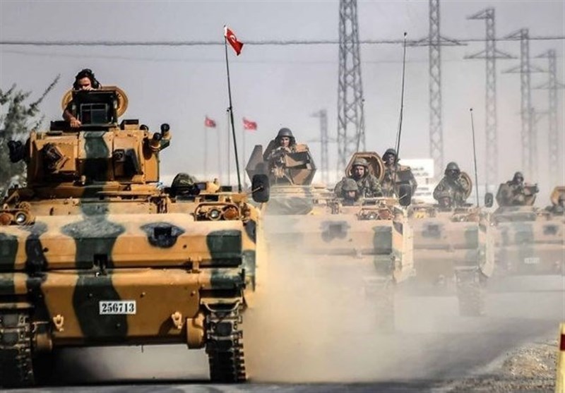 پایگاه ترکیه در موصل هدف حملات راکتی قرار گرفت