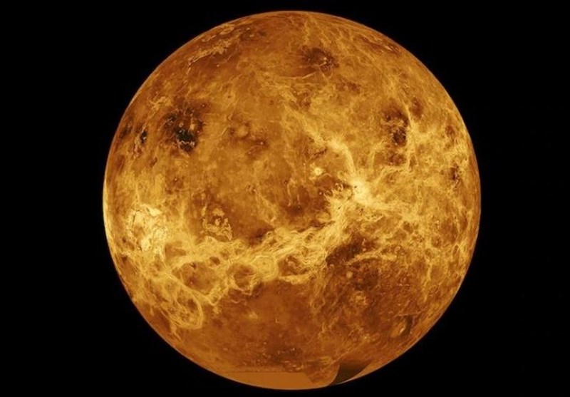 Astronomers Directly Detect Atomic Oxygen on Venus