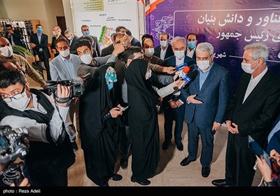 سفر سورنا ستاری معاون علمی و فناوری رئیس‌جمهور به تبریز 
