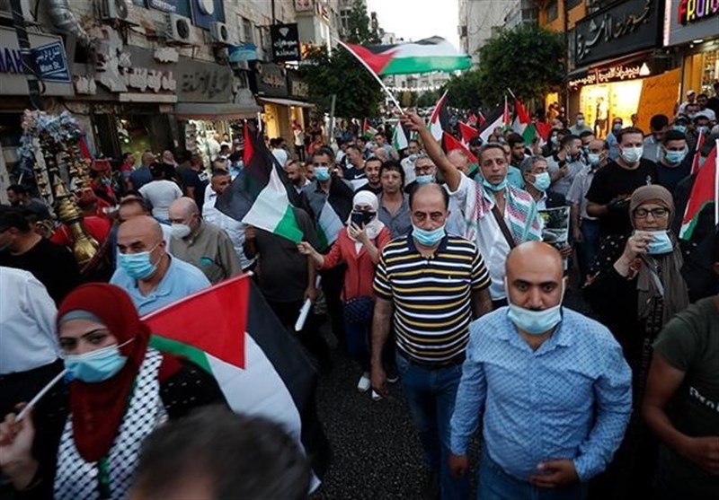 Palestinians Rally against UAE, Bahrain Normalization Deals with Israel (+Video)