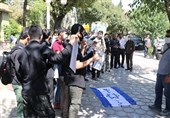 تجمع اعتراضی دانشجویان در مقابل سفارت ارمنستان در تهران