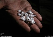 چه مواد مخدری در صدر مصرف قرار دارند؟/ معضل مواد مخدر سالانه 167 هزار میلیارد تومان هزینه به کشور تحمیل می‌کند