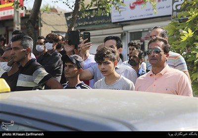  مشاهده مردم محله تهران پارس در اجرای طرح دستگیری ازاذل و اوباش توسط پلیس