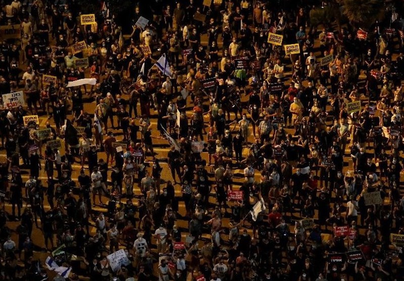 Hundreds Protest in Tel Aviv against New COVID-19 Lockdown Rules (+Video)