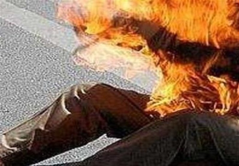 در آستانه سالگرد انقلاب مردم تونس|«بن علی» در آتش خودسوزی «البوعزیزی» سوخت