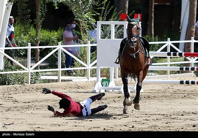 مسابقات پرش با اسب قهرمانی استان اصفهان