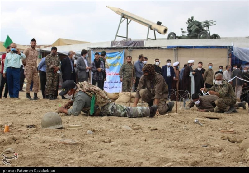 افتتاح نمایشگاه چهل‌سالگی دفاع مقدس در مازندران به روایت تصاویر