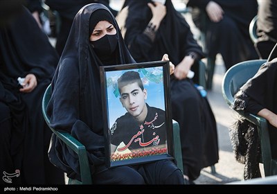 People Commemorate Martyrs of 2018 Terrorist Attack in Ahvaz