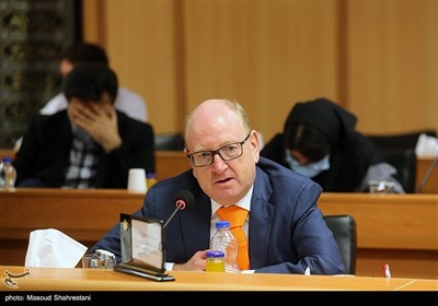 سخنرانی سفیر هلند در تهران