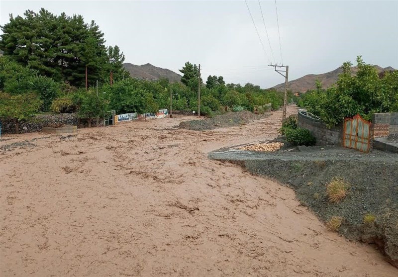 خسارات گسترده سیلاب‌هایی تجریش و رودخانه فتح در سال 98