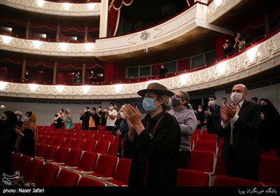 نادر مشایخی در موسیقی نمایش علمدار