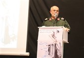 فرمانده سپاه استان بوشهر: سند واقعی روحیه ایثار و از خودگذشتگی شهدا هستند