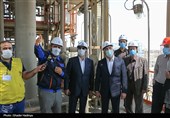 بازدید سرمایهگذاران و معاون وزیر نفت از شرکت پژوهش و فناوری به روایت تصویر