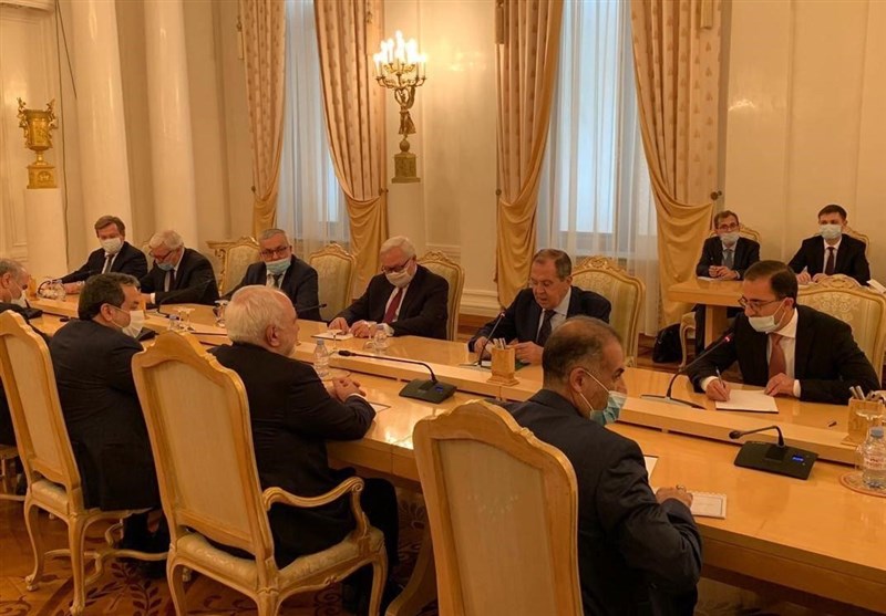 آغاز گفتگوی ظریف و لاوروف در مسکو