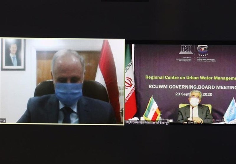 وزیر الطاقة الإیرانی یجری مباحثات مع وزیر الموارد المائیة السوری