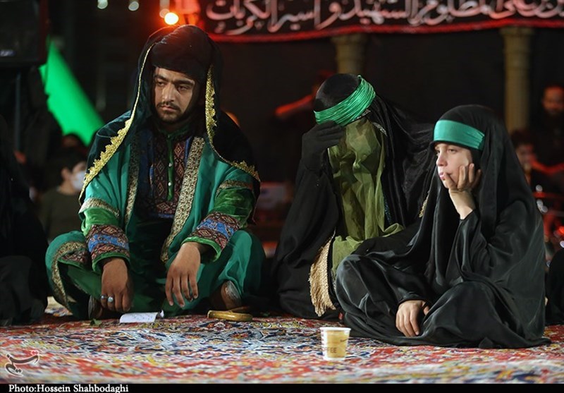 اجرای تعزیه کاروان اسرای حسینی در قم به روایت تصویر