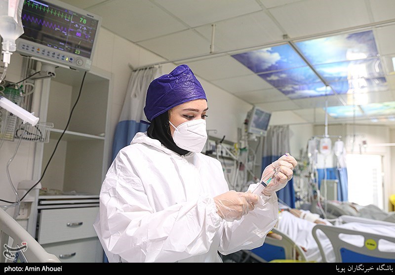 خبر خوش وزارت بهداشت برای پرستاران/ 10000 پرستار امسال جذب می‌شوند