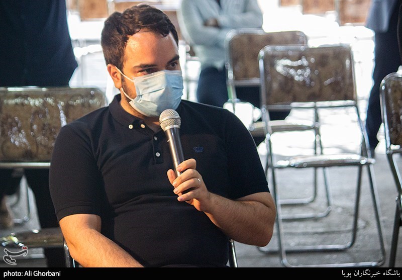 پرسش خاجی خبرنگار خبرگزاری تسنیم در نشست خبری ششمین جشنواره جهانی هنر مقاومت