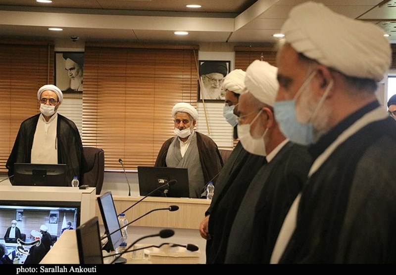 برگزاری همایش &quot;آغاز سربلندی&quot; تبیین بیانیه گام دوم انقلاب اسلامی در کرمان به روایت تصویر