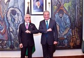 وزیر خارجه پاکستان: همزمان با مذاکرات صلح در افغانستان باید مانع فعالیت تروریست‌ها شد