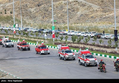 رژه عملیاتی نیروهای آتش نشانی مشهد