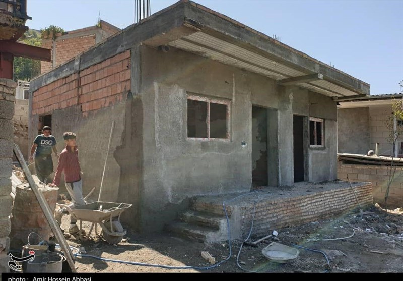 زلزله‌زدگان &quot;رامیانی&quot; چه زمانی به خانه‌های نونوار شده نقل مکان می‌کنند؟